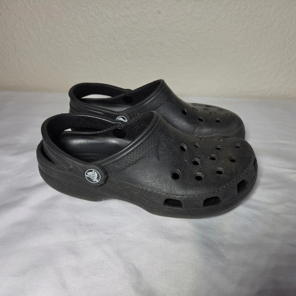 Crocs Classic Clog Black Slip On Sandals Mens 2 Womens 4-5 XS S1620
